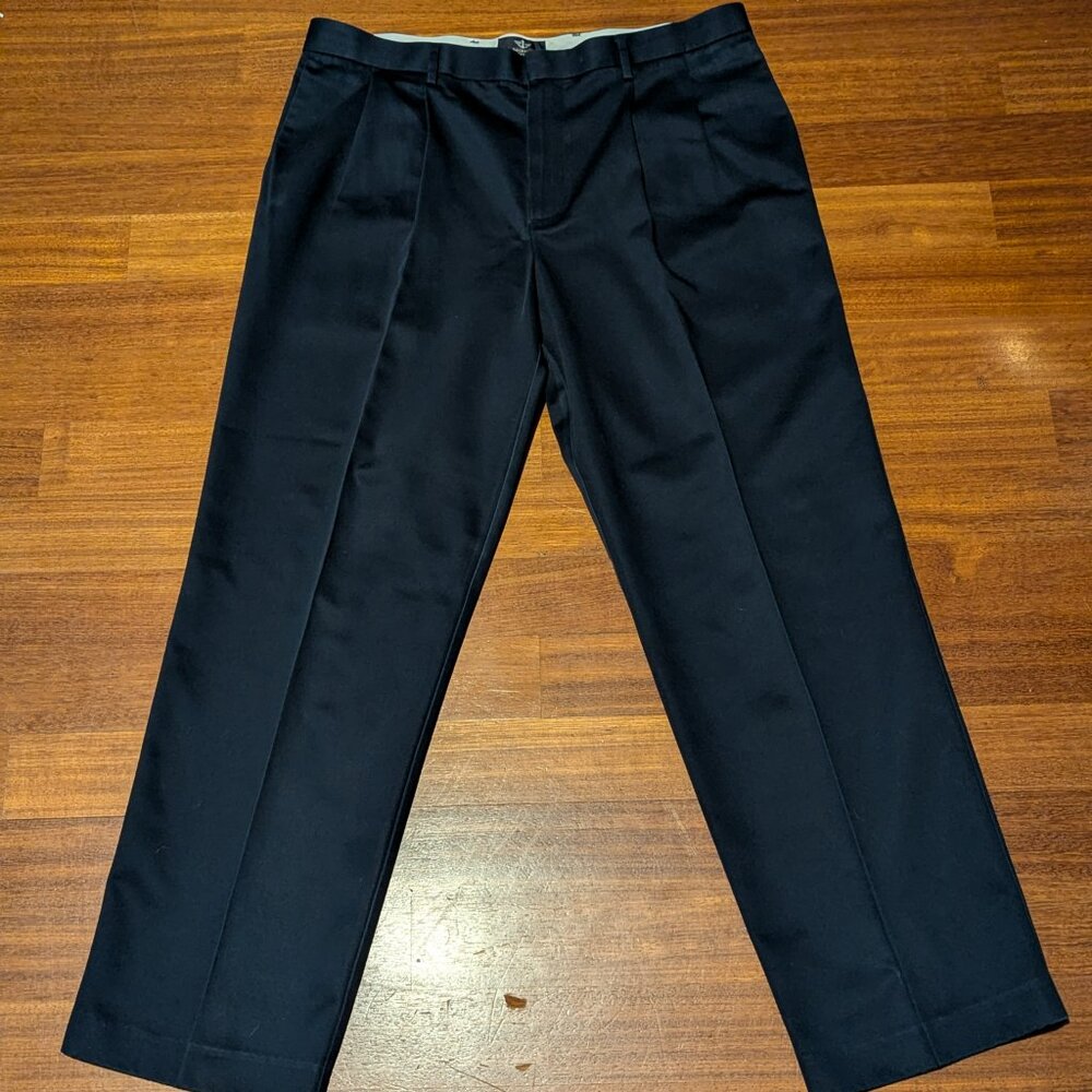 DOCKERS ESSENTIAL KHAKI CLASSIC FIT MEN'S PANTS(D3)-NAVY 38 X 32